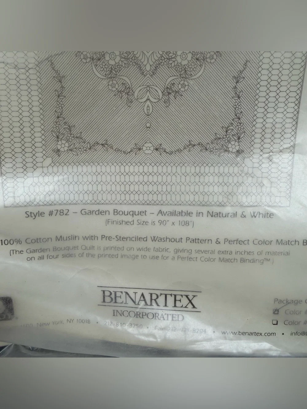 Benartex Pre-Printed Wholecloth Quilt Top #782 Garden Bouquet Natural White VTG